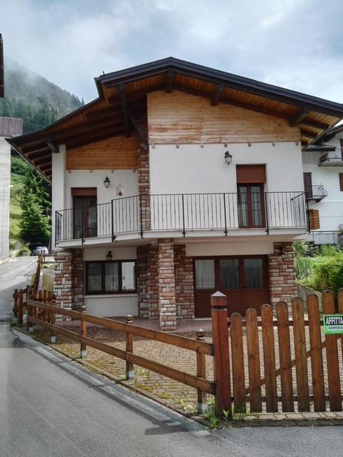 Other, On site, Mountain view, Family