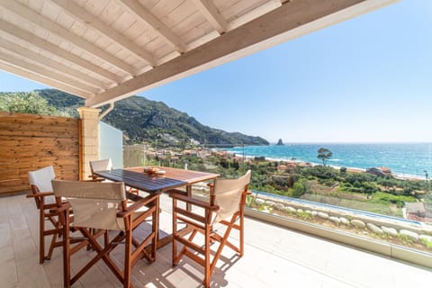 Lido Paradise Apartments Corfu Condo in Saint Gordios beach
