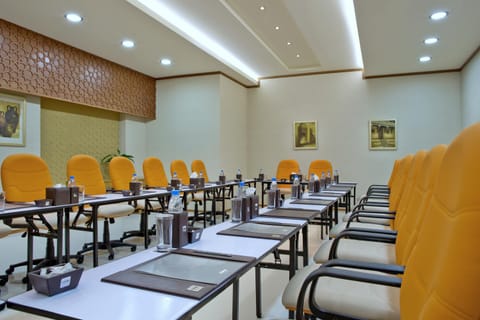 Banquet/Function facilities, Decorative detail