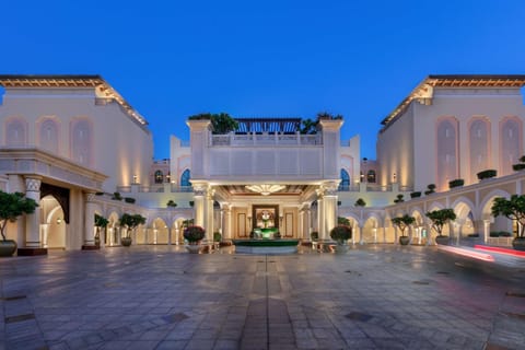 Shangri-La Qaryat Al Beri, Abu Dhabi Hotel in Abu Dhabi