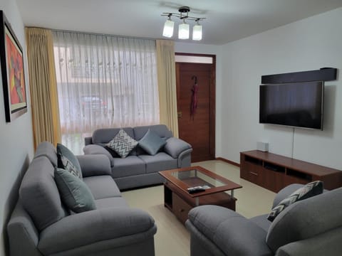 Departamento Los Balcones Condo in Cajamarca