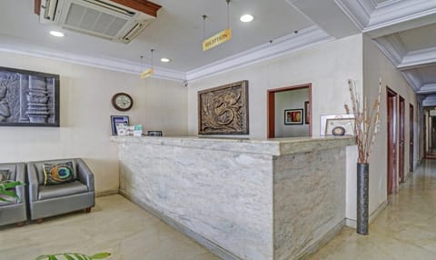 Treebo Trend Komfort Suites 3 Km From Mysore Palace Hotel in Mysuru