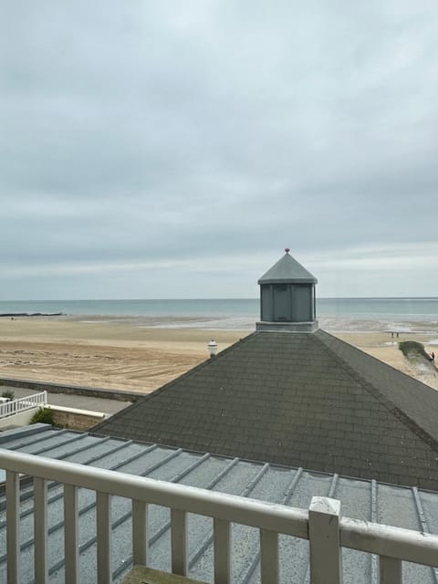 Papagayo Hotel in Normandy