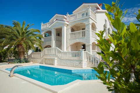 Day, Summer, Balcony/Terrace, On site, Swimming pool