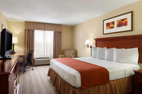 Country Inn & Suites by Radisson, Baltimore North, MD Hotel in Rossville