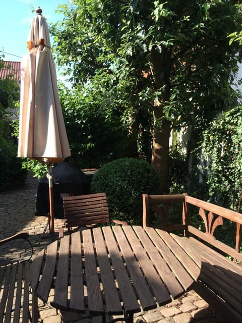 Patio, Seating area