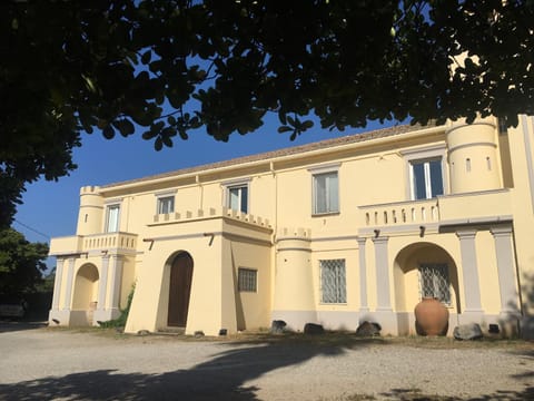 Feudo di Villa Anticaglia Bed and Breakfast in Calabria