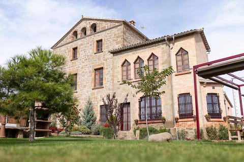 Facade/entrance, Garden, Balcony/Terrace