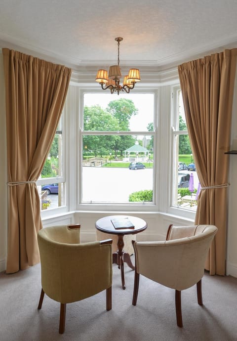 Bedroom, Garden view