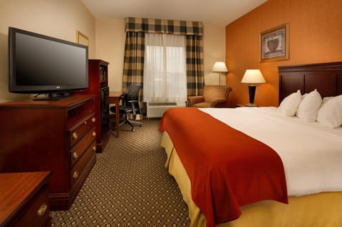 Holiday Inn Express & Suites by IHG Chambersburg, an IHG Hotel Hotel in Chambersburg