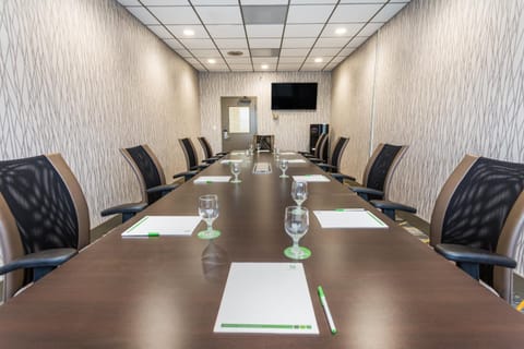 Meeting/conference room