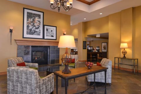 Hampton Inn & Suites Pueblo-Southgate Hotel in Pueblo