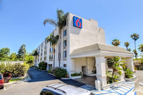 Motel 6-San Diego, CA - Hotel Circle - Mission Valley Hotel in San Diego