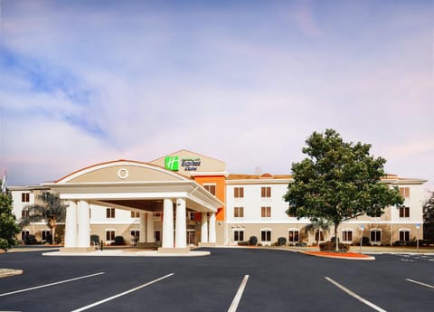 Holiday Inn Express Hotel & Suites Inverness, an IHG Hotel Hôtel in Lecanto