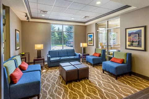 Comfort Inn & Suites Logan Near University Hotel in Logan