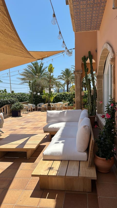 Botanico Beauty Villa del Mar Bed and Breakfast in Xàbia