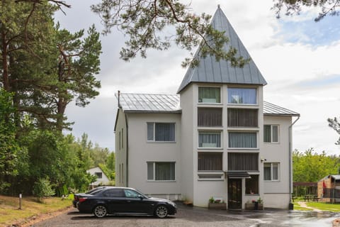 Vallery Guest House Bed and Breakfast in Jūrmala
