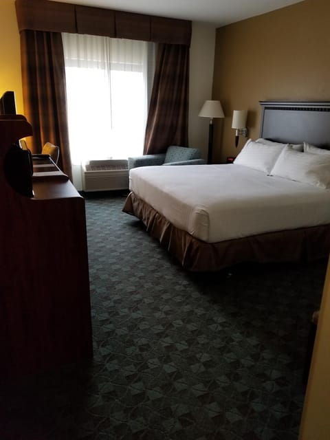 Holiday Inn Express Hotel & Suites Canton, an IHG Hotel Hôtel in Canton