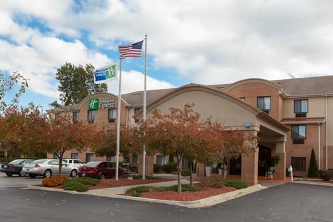Holiday Inn Express Hotel & Suites Canton, an IHG Hotel Hotel in Canton