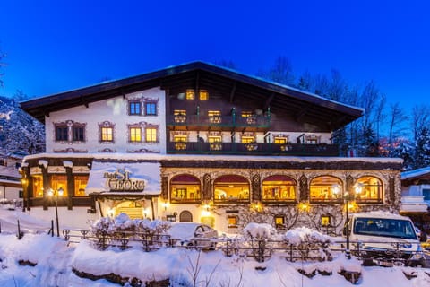 Facade/entrance, Winter