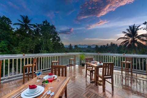 Coconut Boutique Resort Campingplatz /
Wohnmobil-Resort in Batu Layar