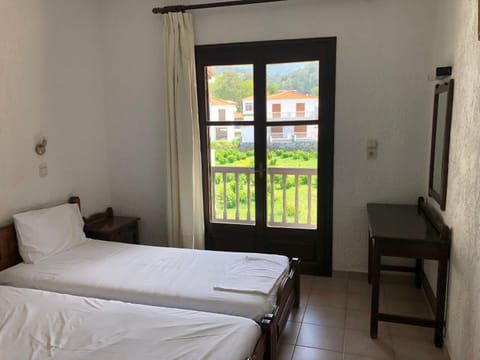 Hotel Apartment Agios Konstantinos Condo in Samos Prefecture
