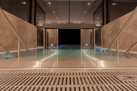 Spa and wellness centre/facilities, Swimming pool