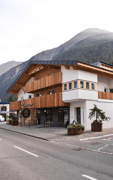 Property building, Mountain view