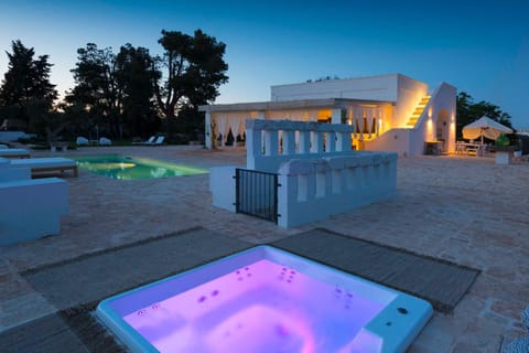 Facade/entrance, Spring, Summer, Hot Tub, On site, Pool view, Swimming pool, Swimming pool, Sunset, Open Air Bath