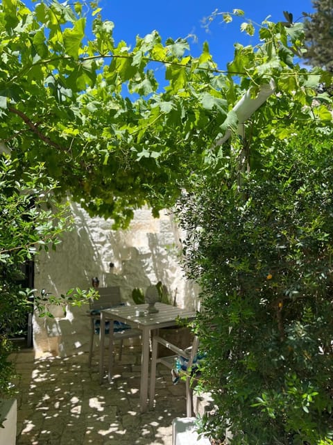 Inner courtyard view