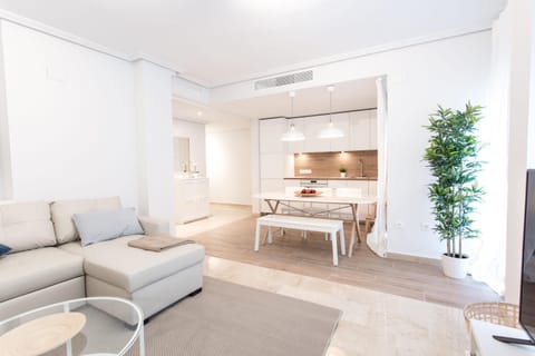 The Lucky Flats - Pintor Sorolla Condo in Alicante