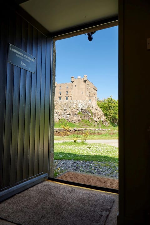 Dunvegan Castle Laundry Cottage House in Scotland