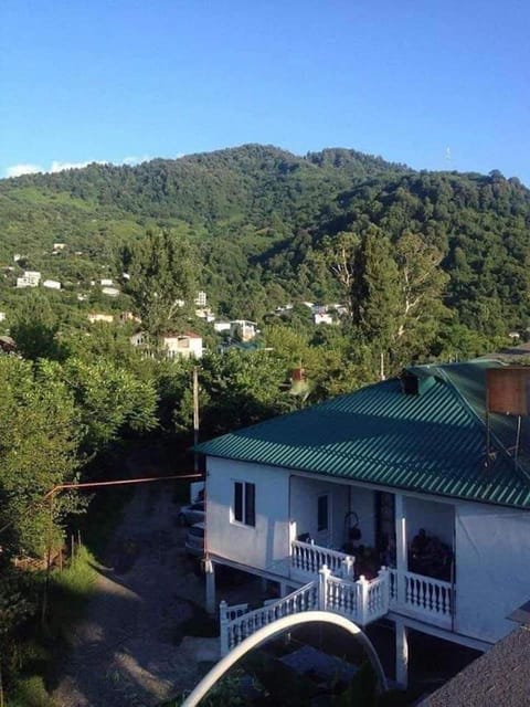 Neighbourhood, Balcony/Terrace, Mountain view