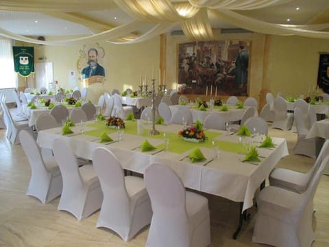 Banquet/Function facilities