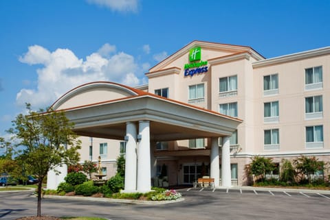 Holiday Inn Express Hotel & Suites - Concord, an IHG Hotel Hotel in Kannapolis