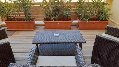 Lounge or bar