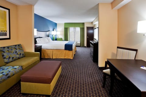 Holiday Inn Express Hotel & Suites Largo-Clearwater, an IHG Hotel Hotel in Largo