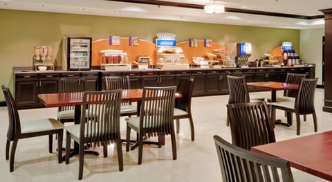 Holiday Inn Express Hotel & Suites Warminster-Horsham, an IHG Hotel Hotel in Jersey Shore