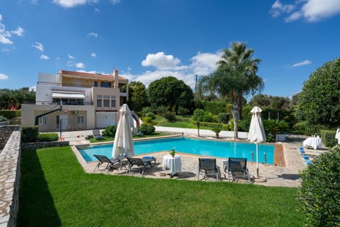 Garden view, Swimming pool, Swimming pool