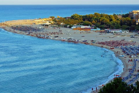 Natural landscape, Beach