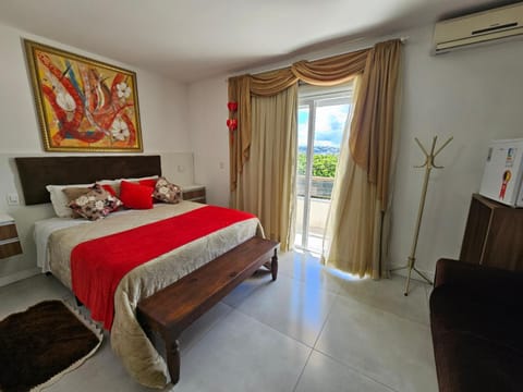 Bed, Balcony/Terrace, Photo of the whole room, Bedroom, oven, air conditioner