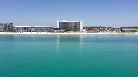 Holiday Inn Resort Panama City Beach - Beachfront, an IHG Hotel Estância in Panama City Beach