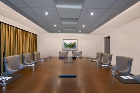 Meeting/conference room