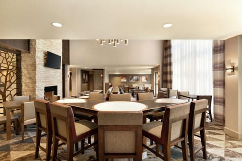 Homewood Suites by Hilton Portland Airport Hotel in Parkrose