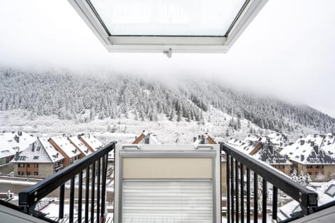 Natural landscape, Winter, View (from property/room), Mountain view