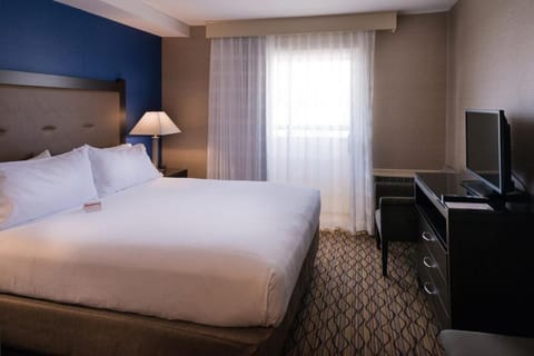 Holiday Inn Express Hotel & Suites Pasadena-Colorado Boulevard, an IHG Hotel Hotel in Pasadena