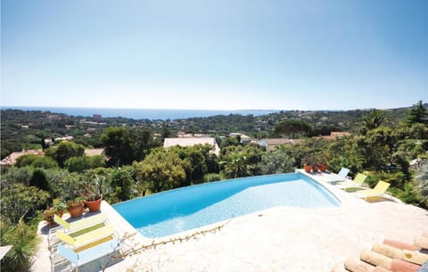 Cozy Home In Les Issambres House in Sainte-Maxime