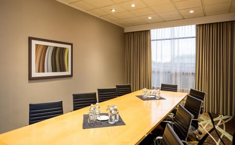 Meeting/conference room
