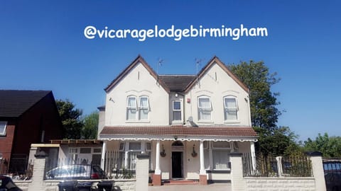 Facade/entrance, Spring, Day, On site, Street view