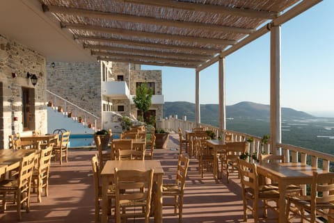 Elia Apartment hotel in Crete